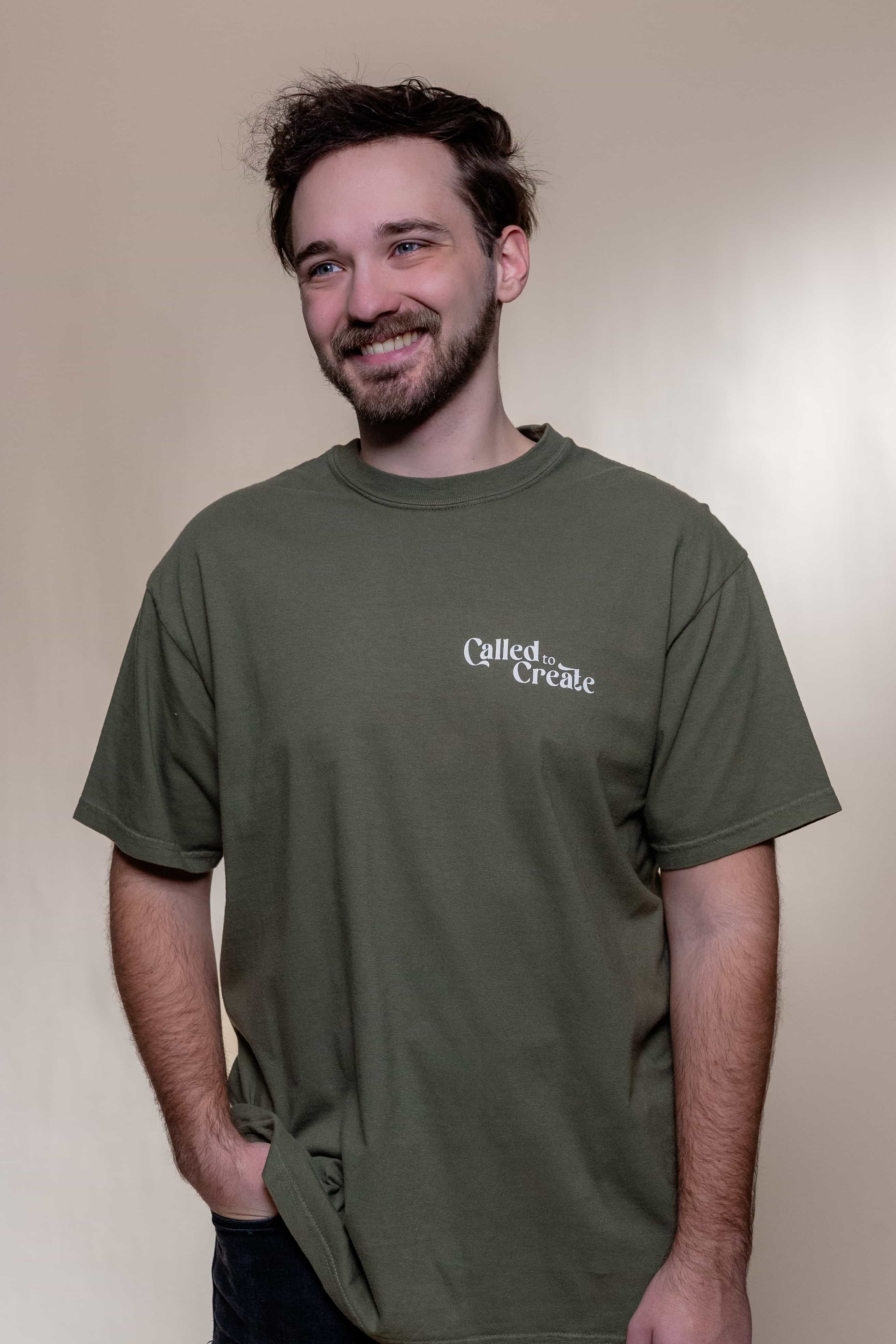 Short sleeved shirt from Faith based Christian company, Christian Shirts Shop. 
Comfort Colors Shirt.
Graphic: Text says Called to Create
Shirt Color: Sage